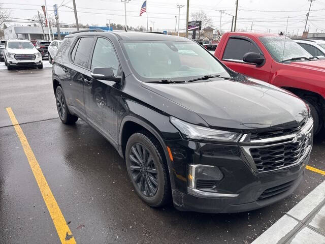 2023 Chevrolet Traverse RS