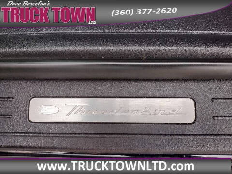 2004 Ford Thunderbird Deluxe