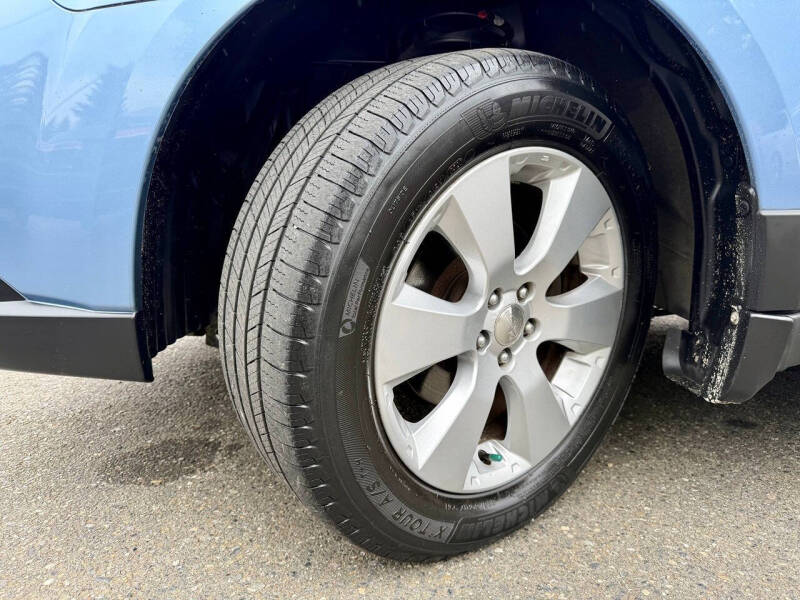 2011 Subaru Outback 2.5i Limited