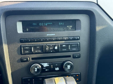 2010 Ford Mustang V6