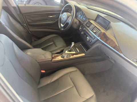 2015 BMW 3 Series 328i