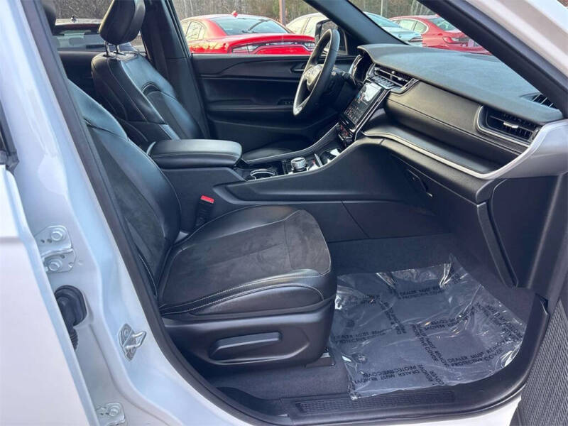 2023 Jeep Grand Cherokee Altitude