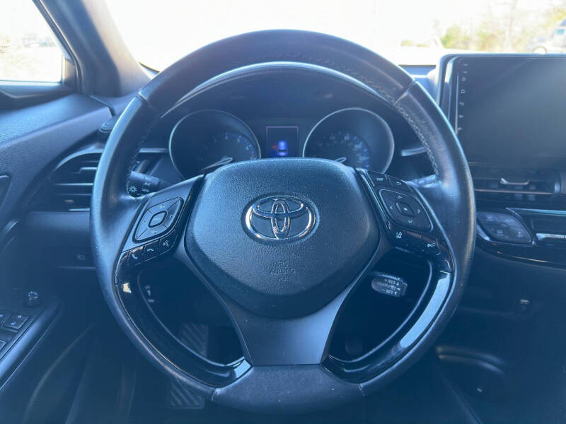 2018 Toyota C-HR XLE