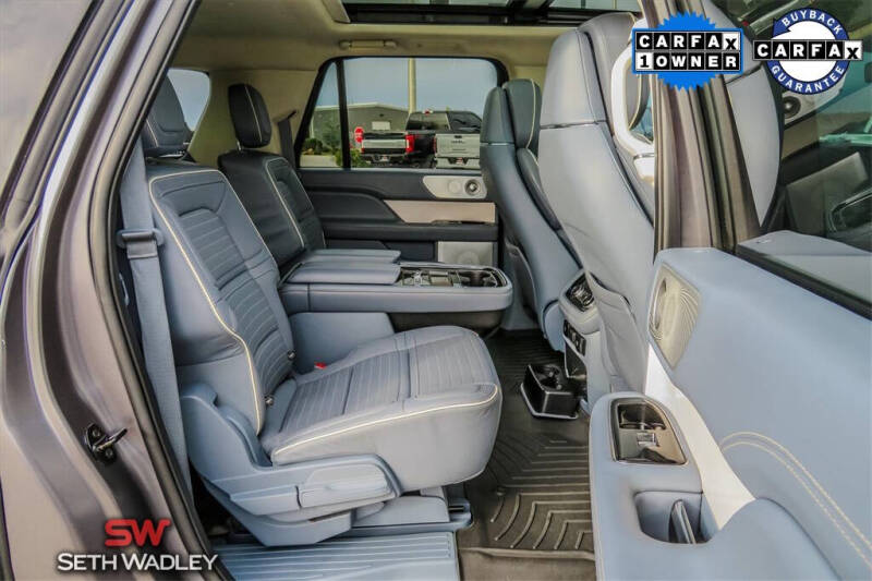 2021 Lincoln Navigator Black Label L photo 21