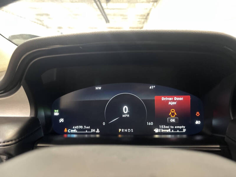 2022 Lincoln Nautilus Standard