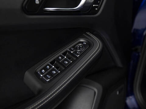 2025 Porsche Macan GTS