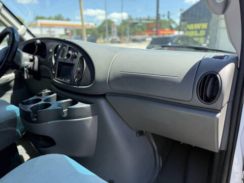 2008 Ford E-Series E-250