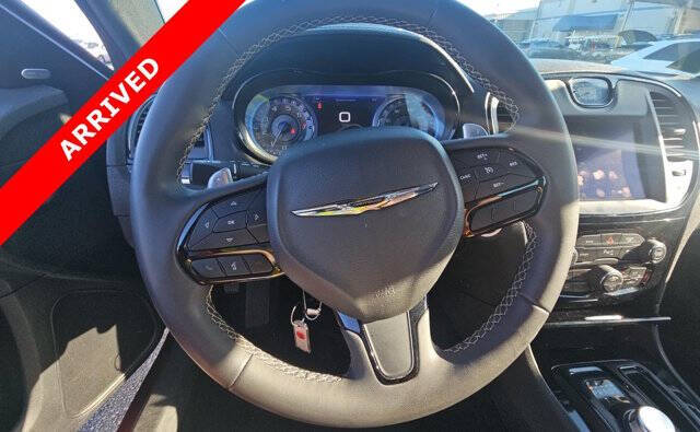 2023 Chrysler 300 S V6