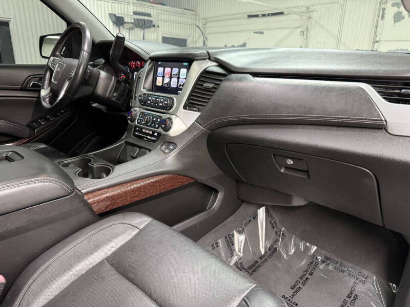 2020 GMC Yukon XL SLT