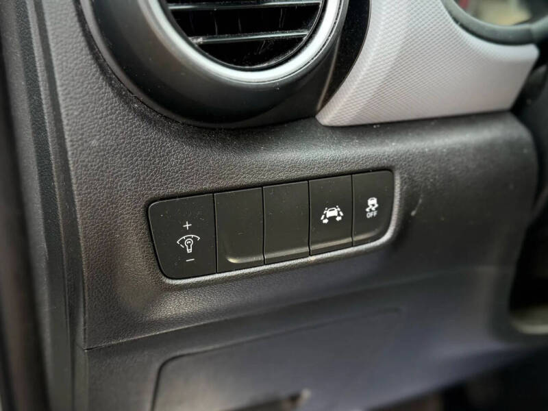 2021 Hyundai Kona SE