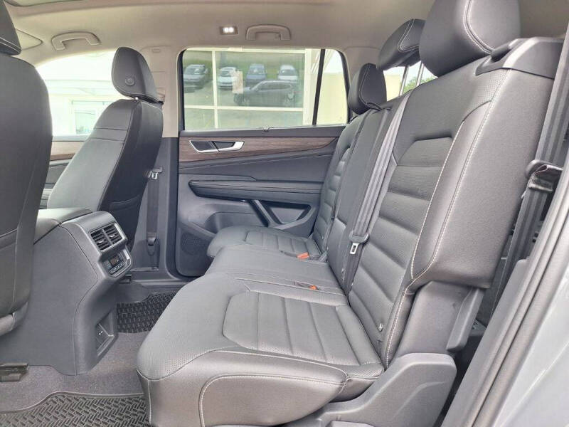 2025 Volkswagen Atlas SEL 4Motion