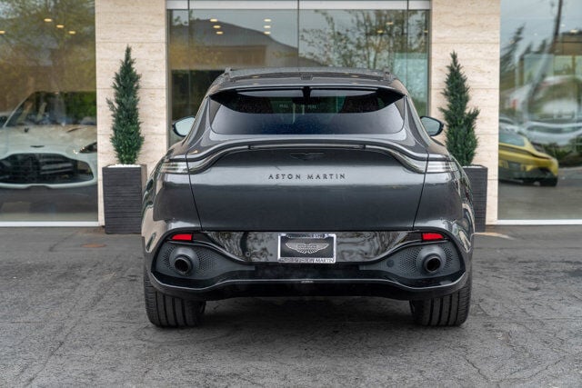2021 Aston Martin DBX 54