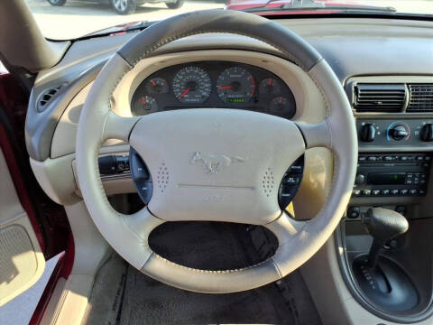 2002 Ford Mustang GT Deluxe