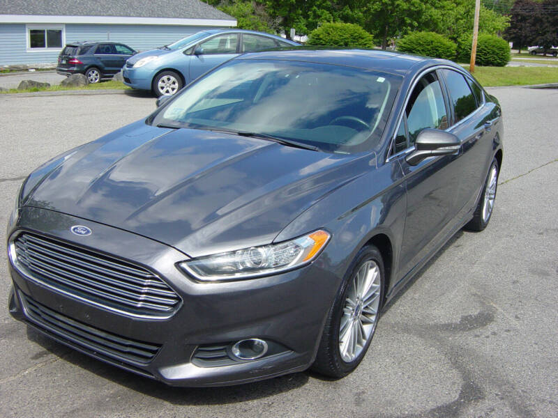 2016 Ford Fusion SE
