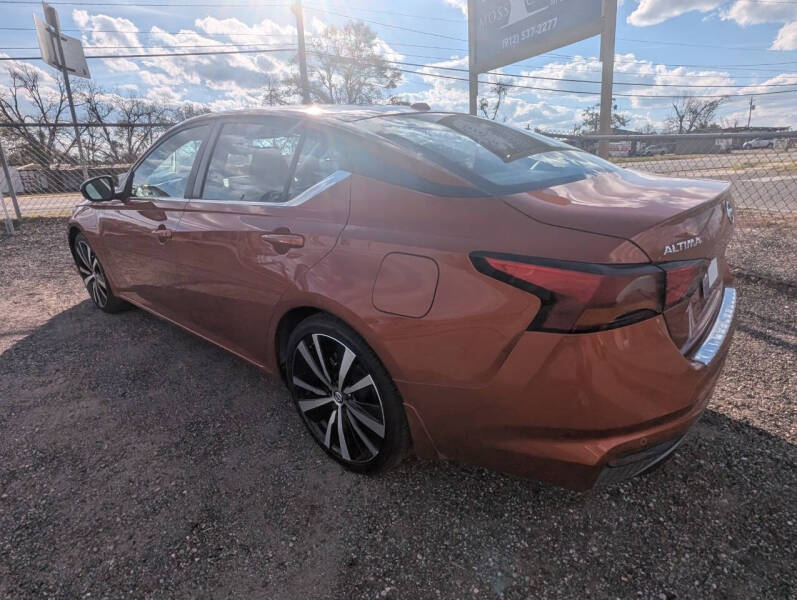 2021 Nissan Altima 2.5 SR