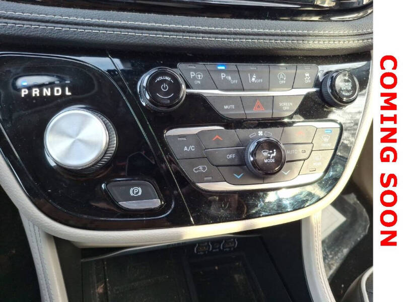 2022 Chrysler Pacifica Limited