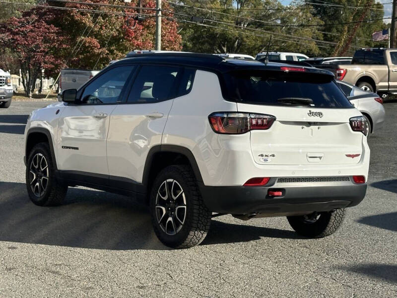 2024 Jeep Compass Trailhawk