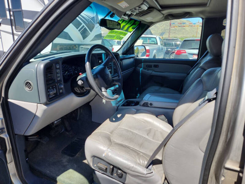 2001 Chevrolet Suburban 2500 LT