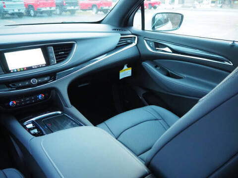 2023 Buick Enclave Premium