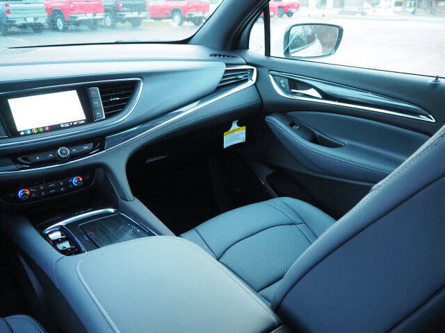 2023 Buick Enclave Premium