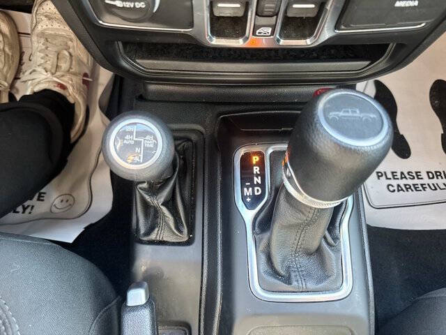 2022 Jeep Gladiator Willys