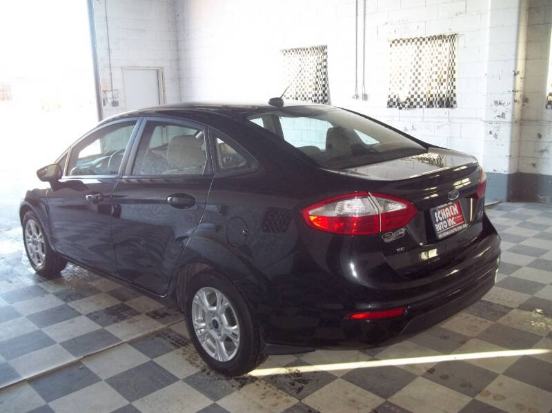 2015 Ford Fiesta SE