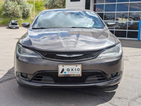 2016 Chrysler 200 S
