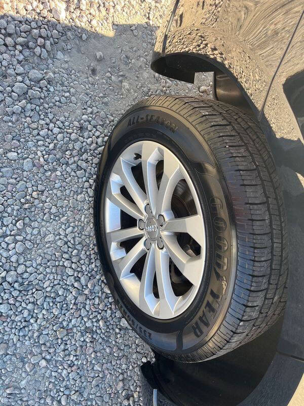 2017 Audi Q5 2.0T quattro Premium