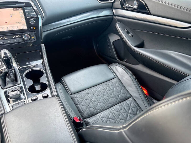 2021 Nissan Maxima 3.5 Platinum