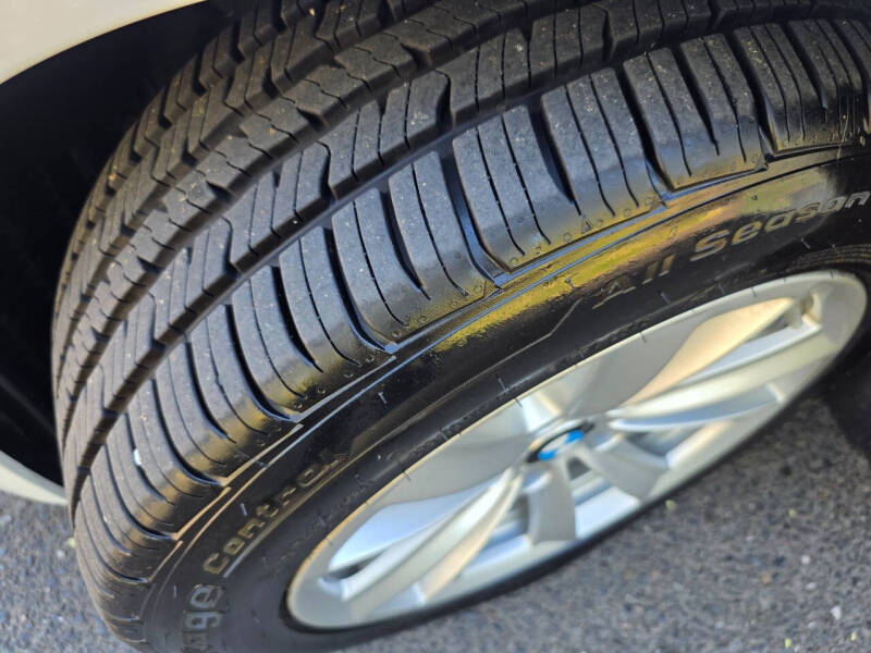 2016 BMW 5 Series 528i