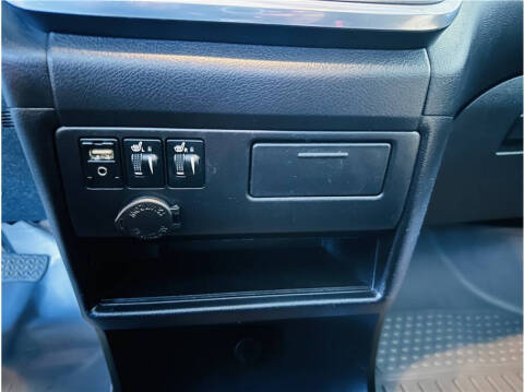 2016 Toyota Sienna SE Premium 8-Passenger