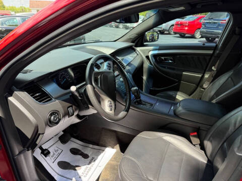 2013 Ford Taurus SEL