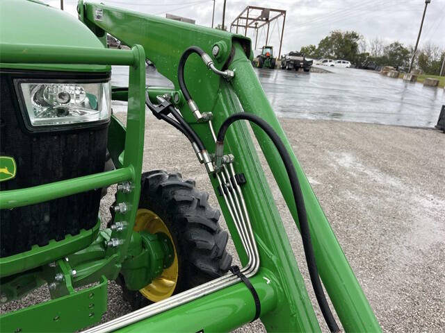 2018 John Deere 4066M