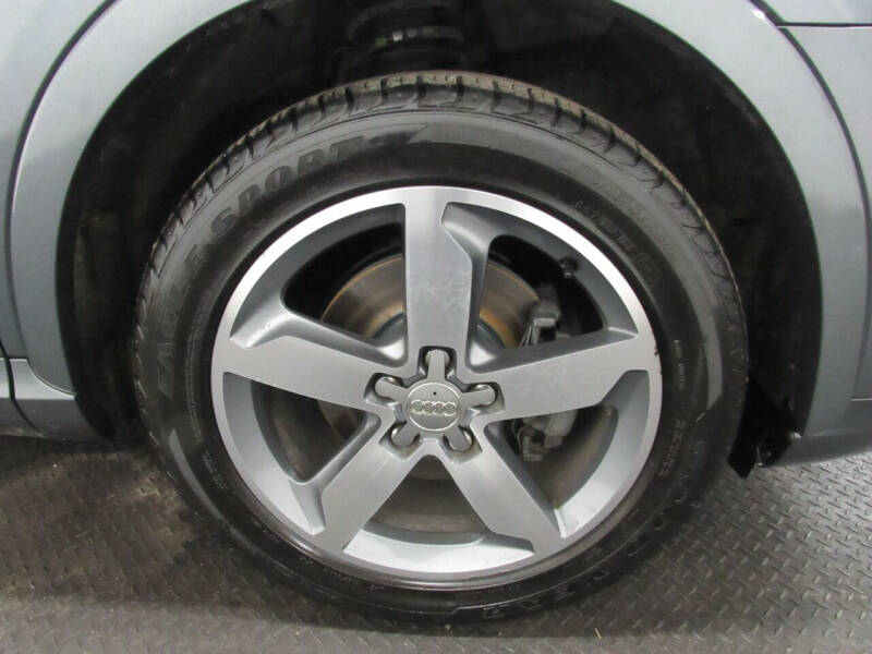 2015 Audi Q3 2.0T quattro Premium Plus