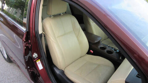 2014 Toyota Avalon Hybrid Limited