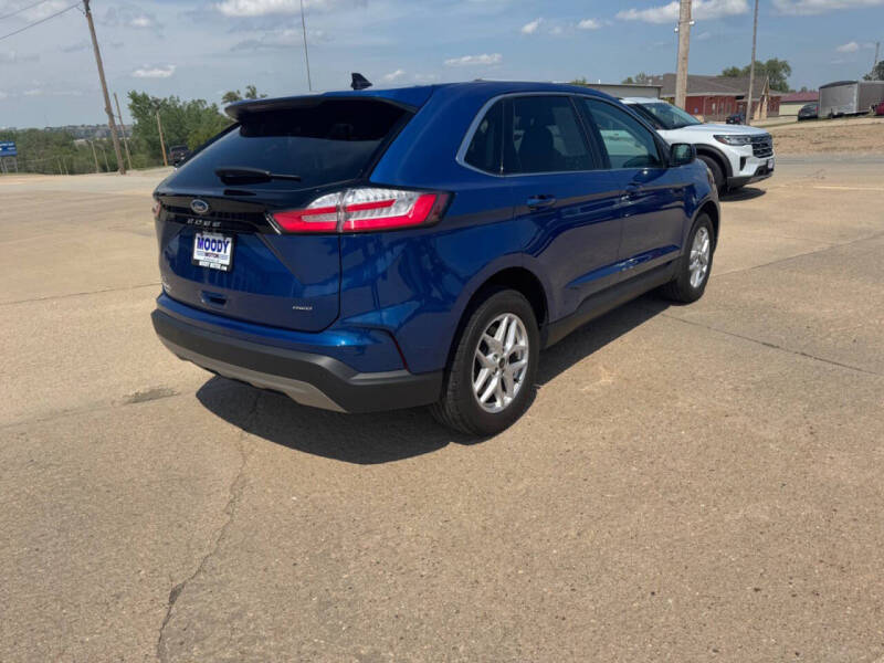 2023 Ford Edge