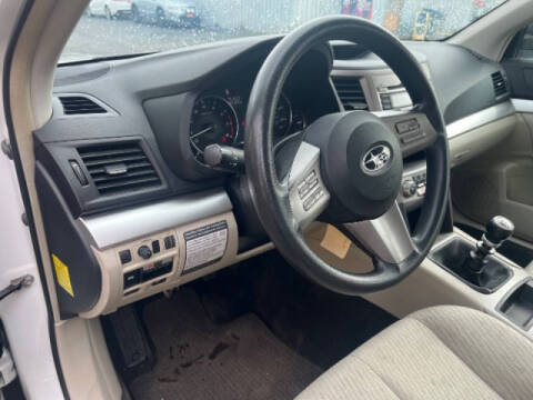 2011 Subaru Outback 2.5i