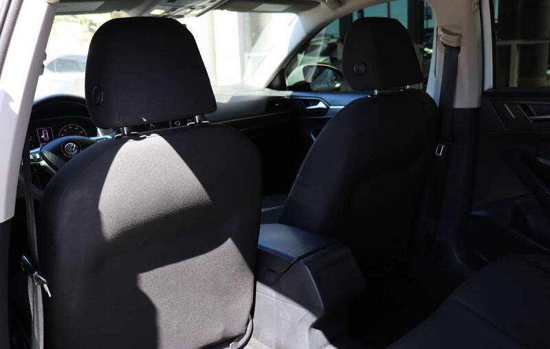 2019 Volkswagen Jetta SE