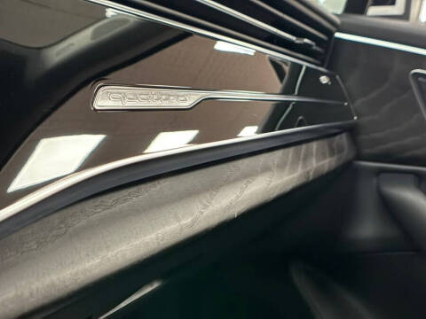 2022 Audi Q7 quattro Premium Plus 55 TFSI