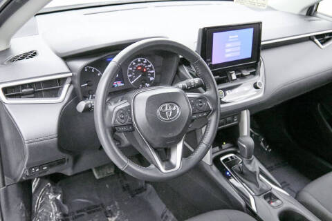 2025 Toyota Corolla Cross LE