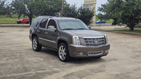 2013 Cadillac Escalade for sale at America's Auto Financial in Houston TX
