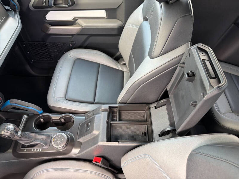 2022 Ford Bronco Black Diamond Advanced