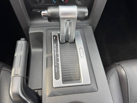 2007 Ford Mustang V6 Premium