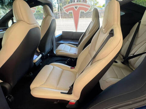 2022 Tesla Model X