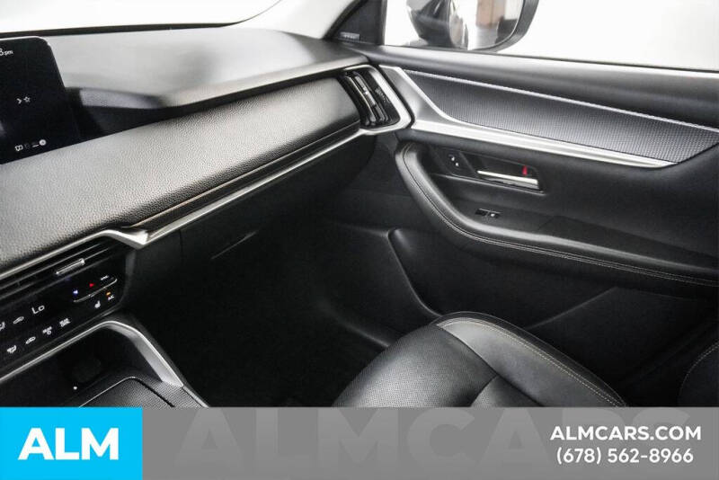 2025 Mazda CX-70 Plug-in Hybrid Premium