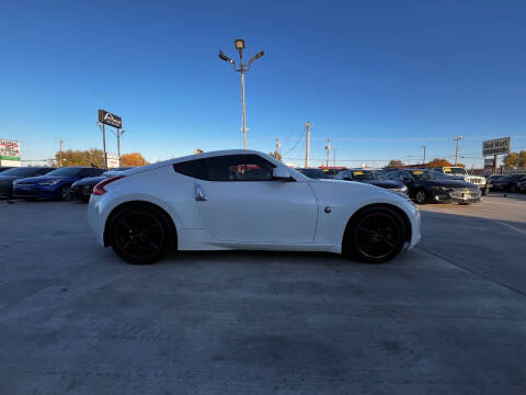 2011 Nissan 370Z Touring