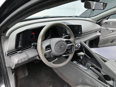 2022 Hyundai Elantra