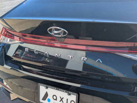 2022 Hyundai Elantra