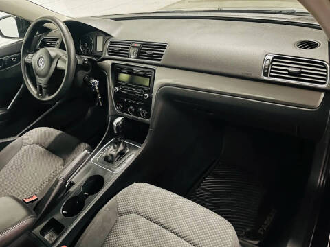 2013 Volkswagen Passat