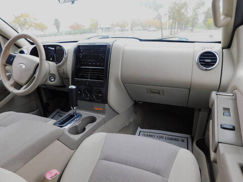 2007 Ford Explorer XLT